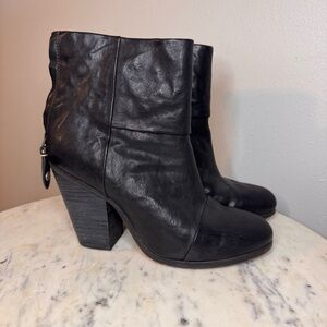 Rag and Bone Newbury Booties Size 36.5
Leather black heels